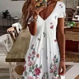 Ladies size XXL White floral print dress
